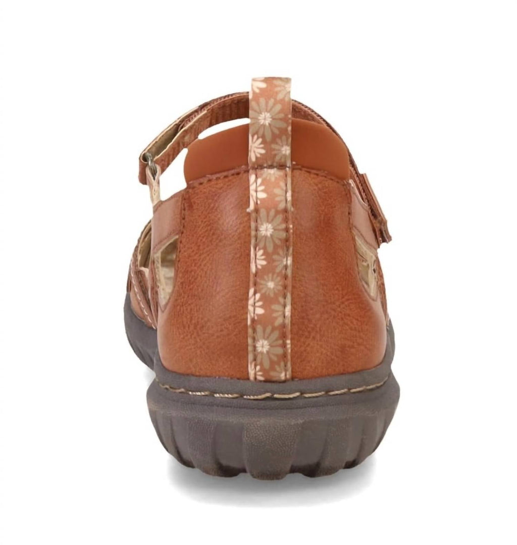 Women's Magnolia Encore Mary Jane Flat In Brown