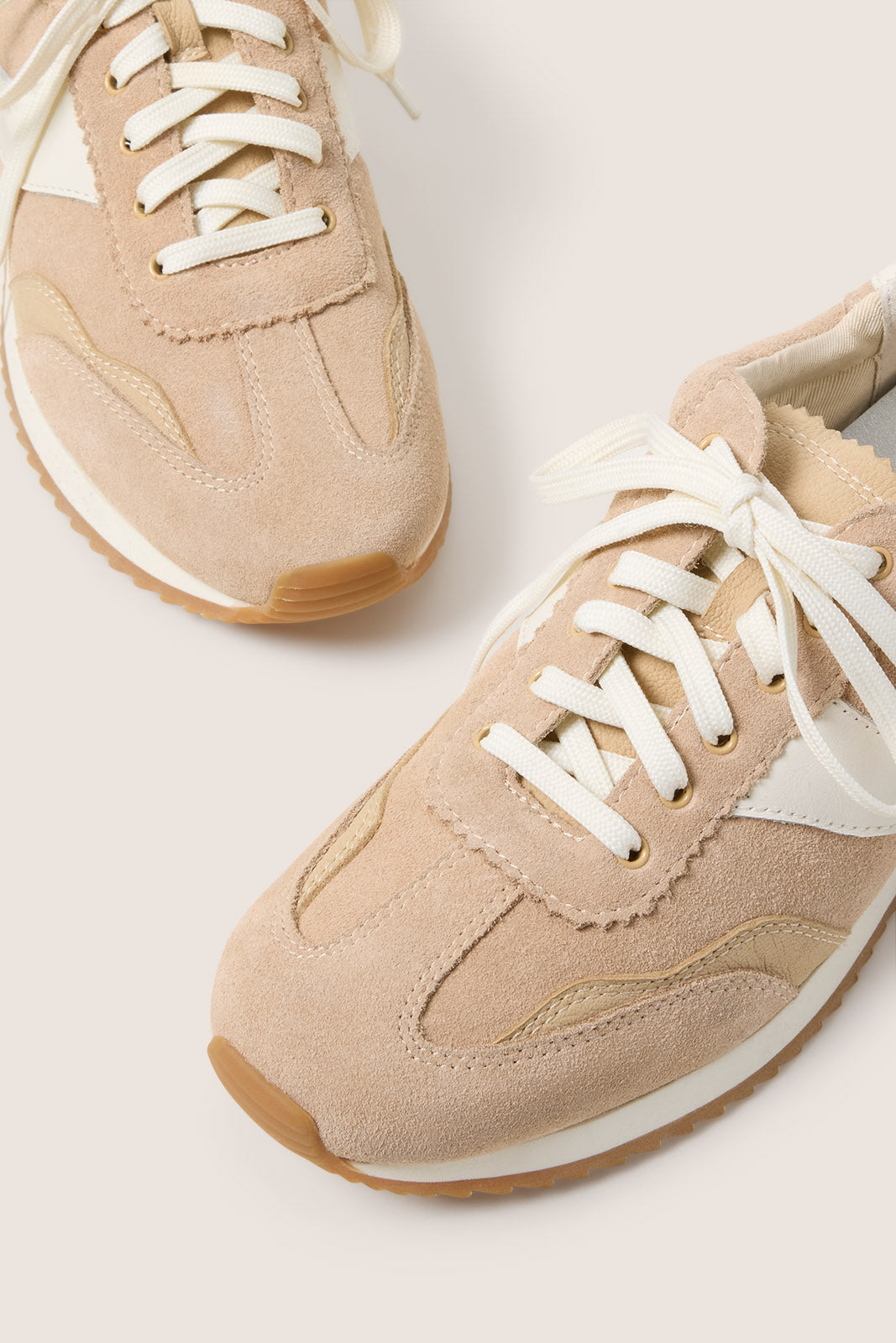 Women's B.NTCD Sneakers