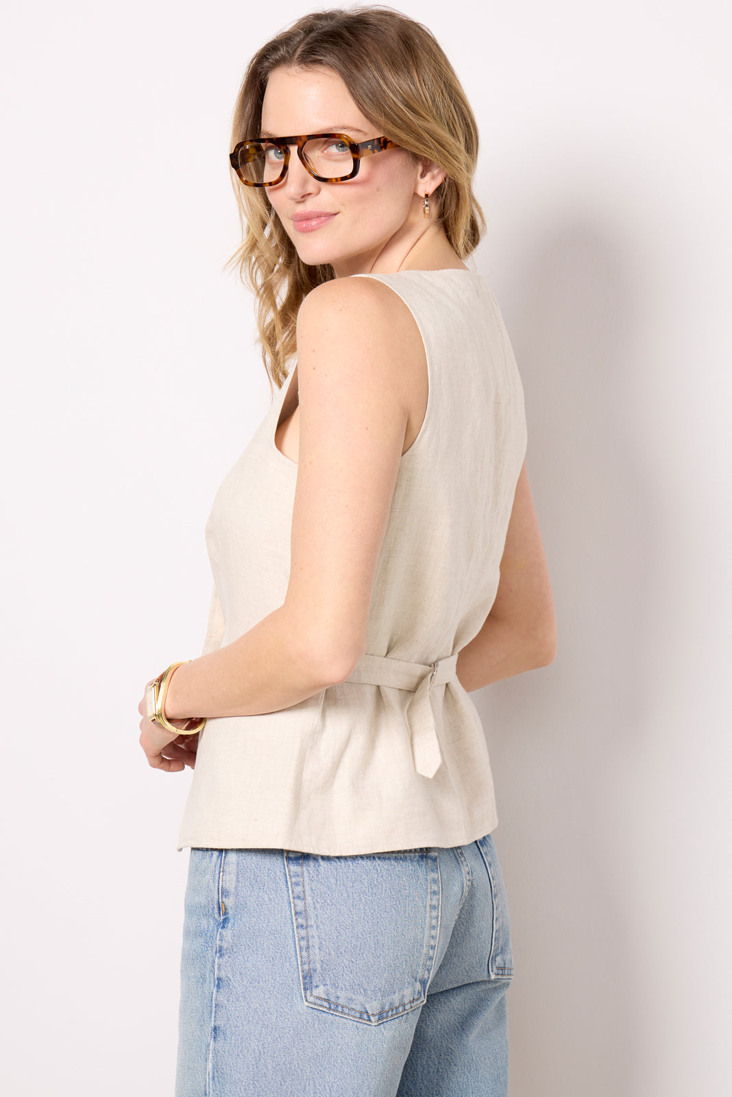 Women's Outsmart Square Neck Vest