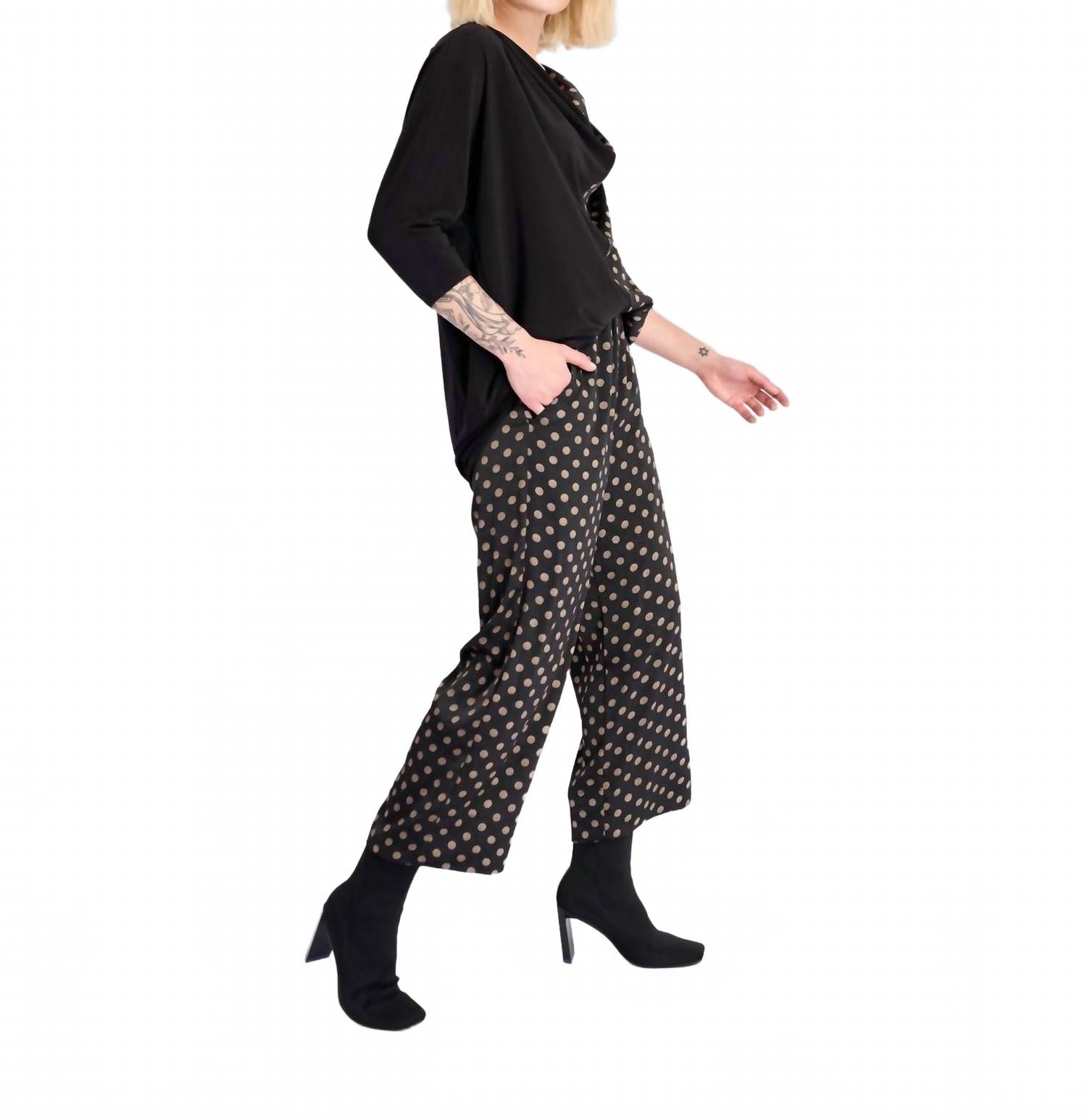 Coupe Draped Top In Black/bronze Dots