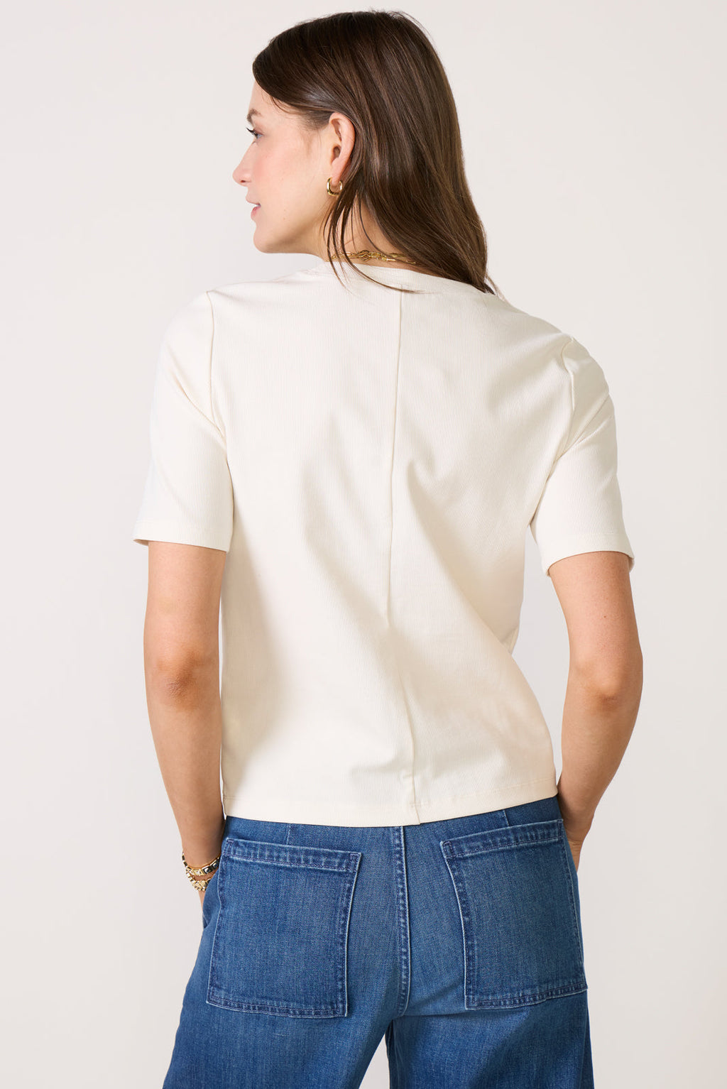 Women's Short Sleeve Crewneck Elbow T-Shirt
