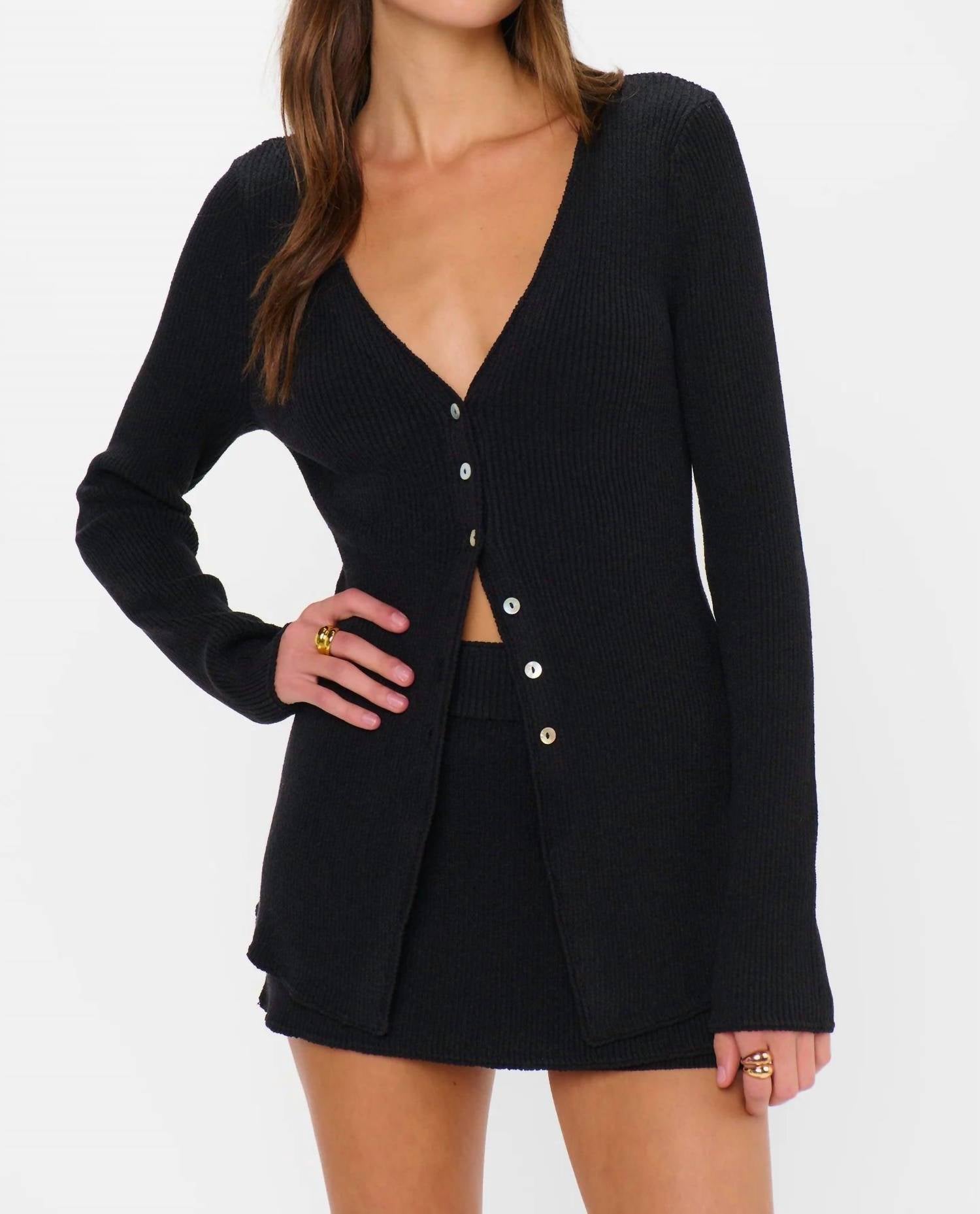 Josie Top In Black Rib Knit