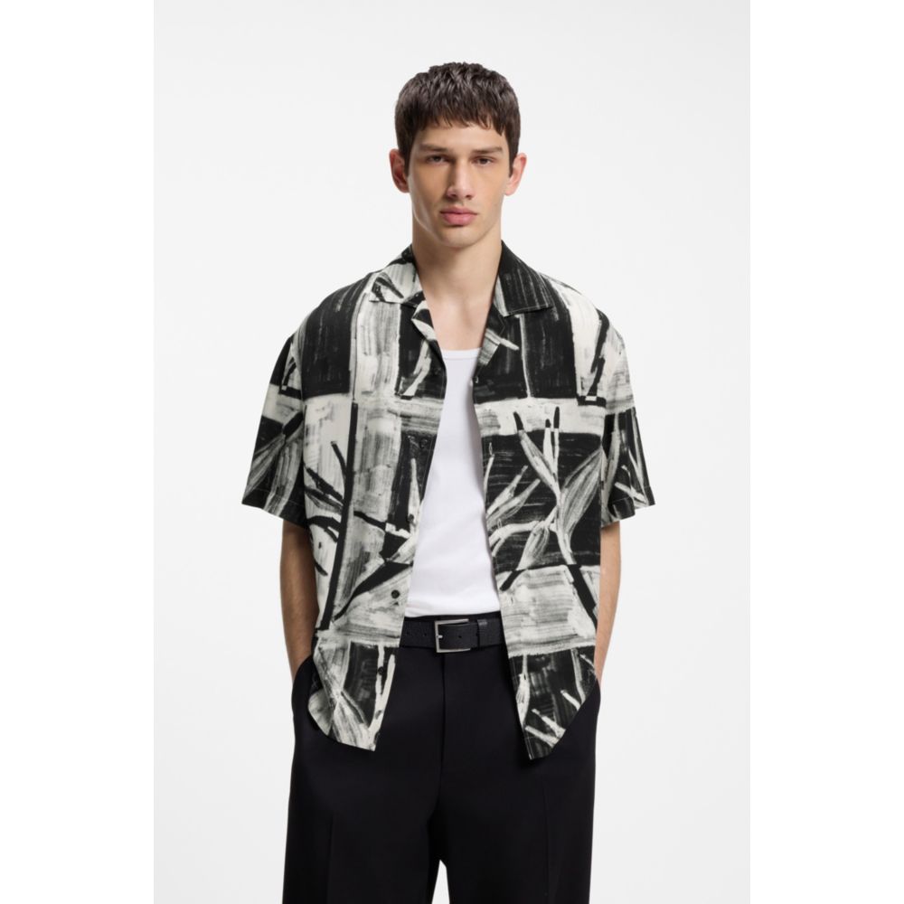 Oversized-fit printed shirt with camp collar