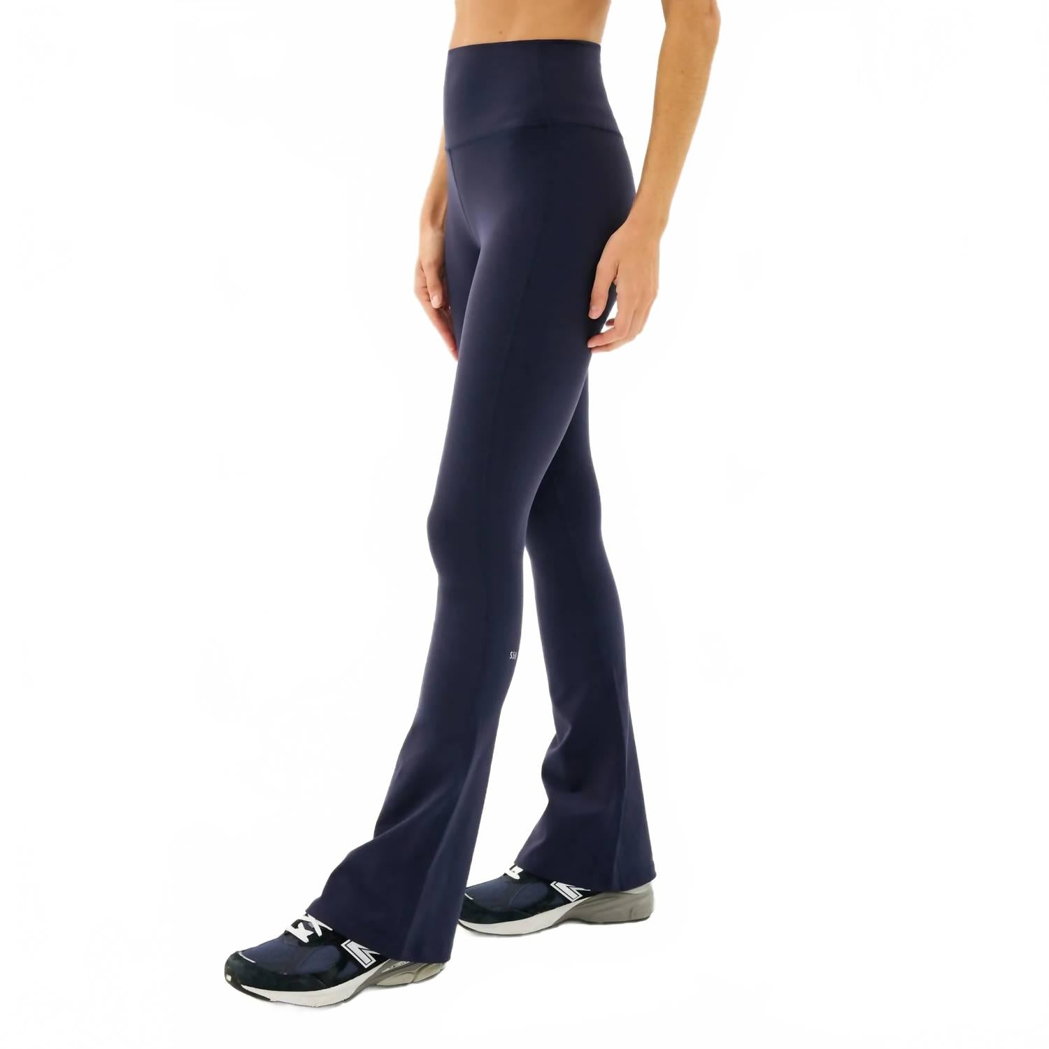Raquel Hight Waist Flare Leggings In Indigo