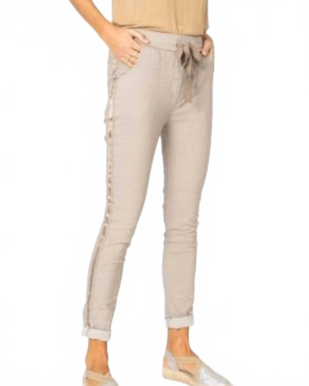 Plain Jegging W/ Ribbon Side Hot Wash In Beige