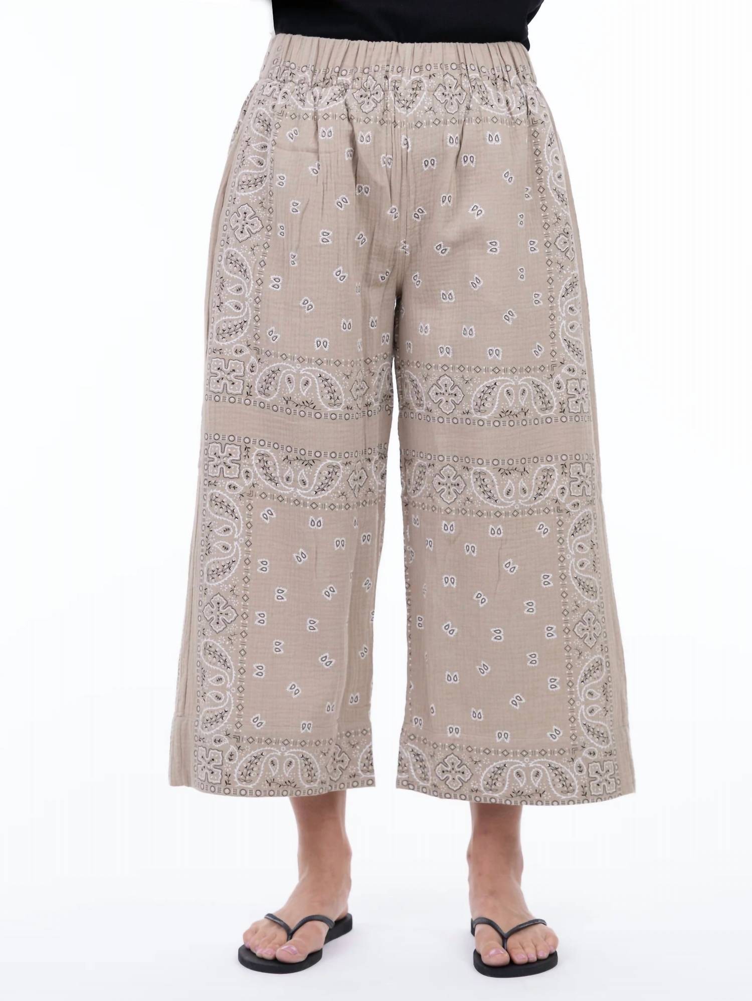Bandana Crop Pant In Beige