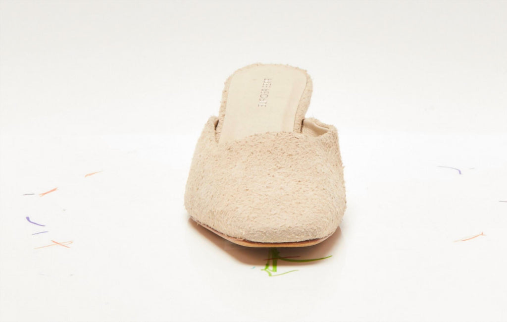 Women's Avenue Heel In Sand Hairy Suede