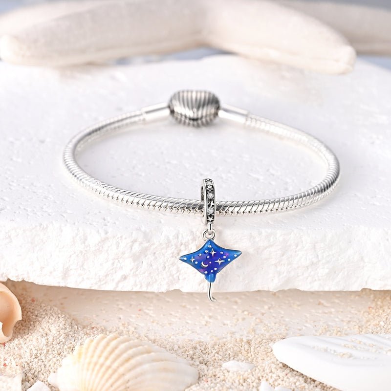 Glow-in-the-Dark Cosmic Stingray Dangle Charm