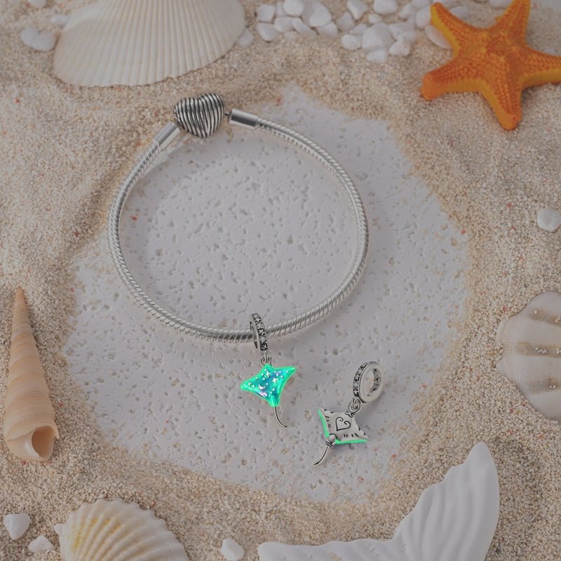 Glow-in-the-Dark Cosmic Stingray Dangle Charm