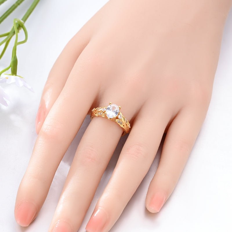 Golden Leaf Sparkle Oval Solitaire Ring
