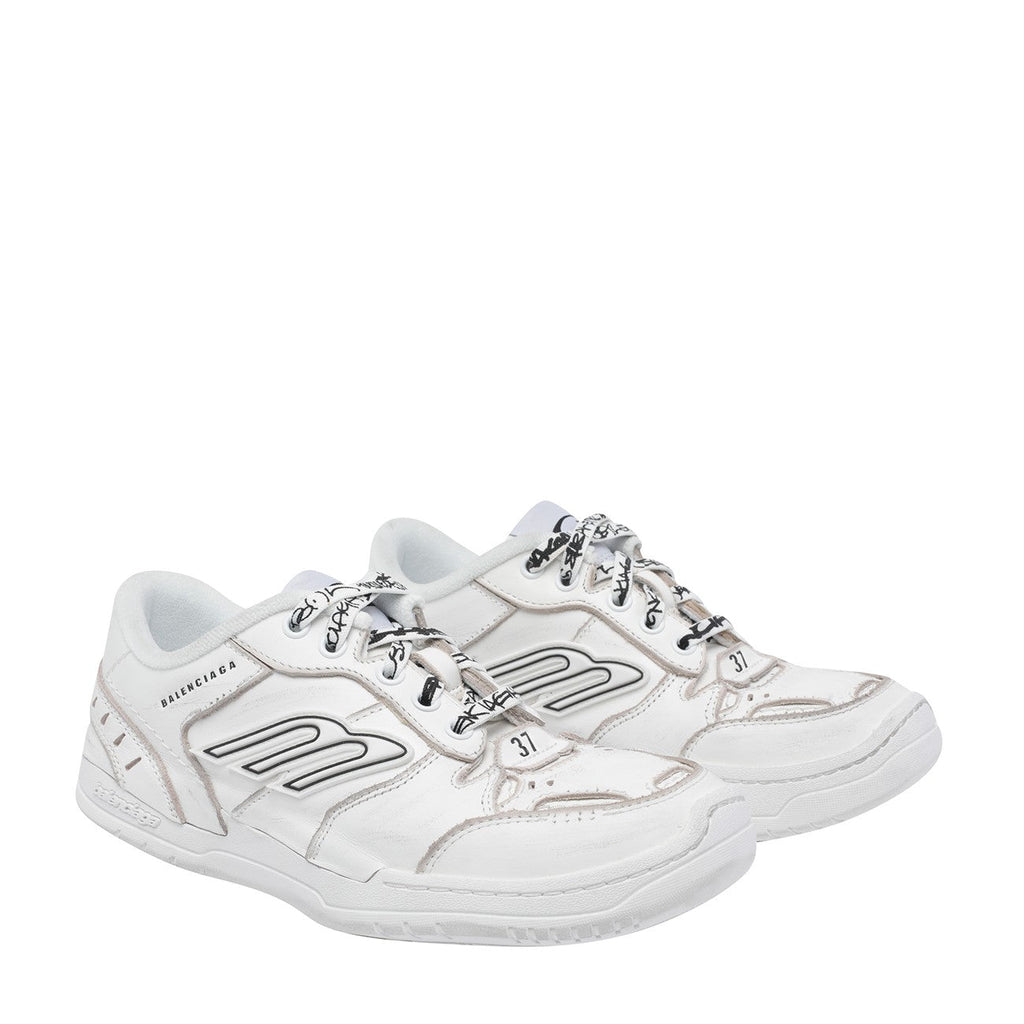 Balenciaga Women Hamptons Worn-Out Sneakers