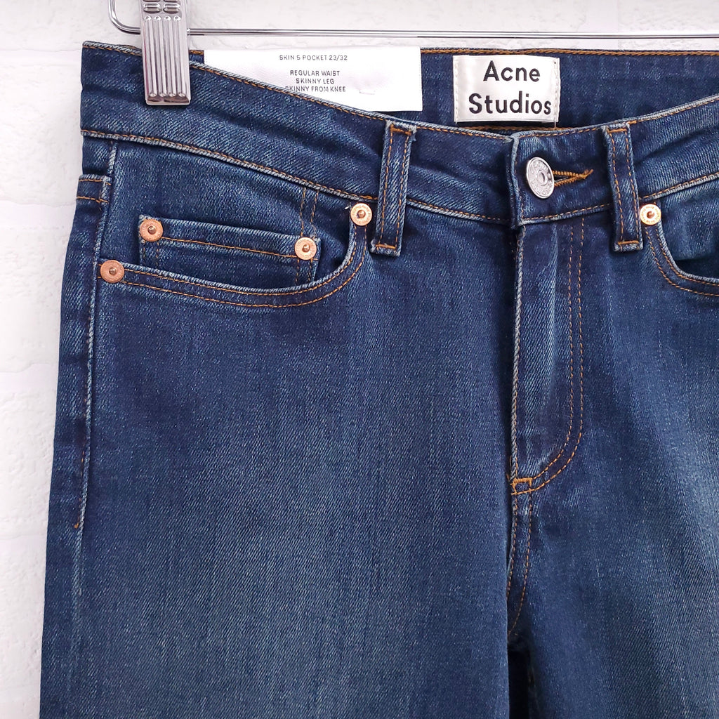 ACNE STUDIOS REGULAR WAIST SKINNY JEANS ($586) - SIZE 23