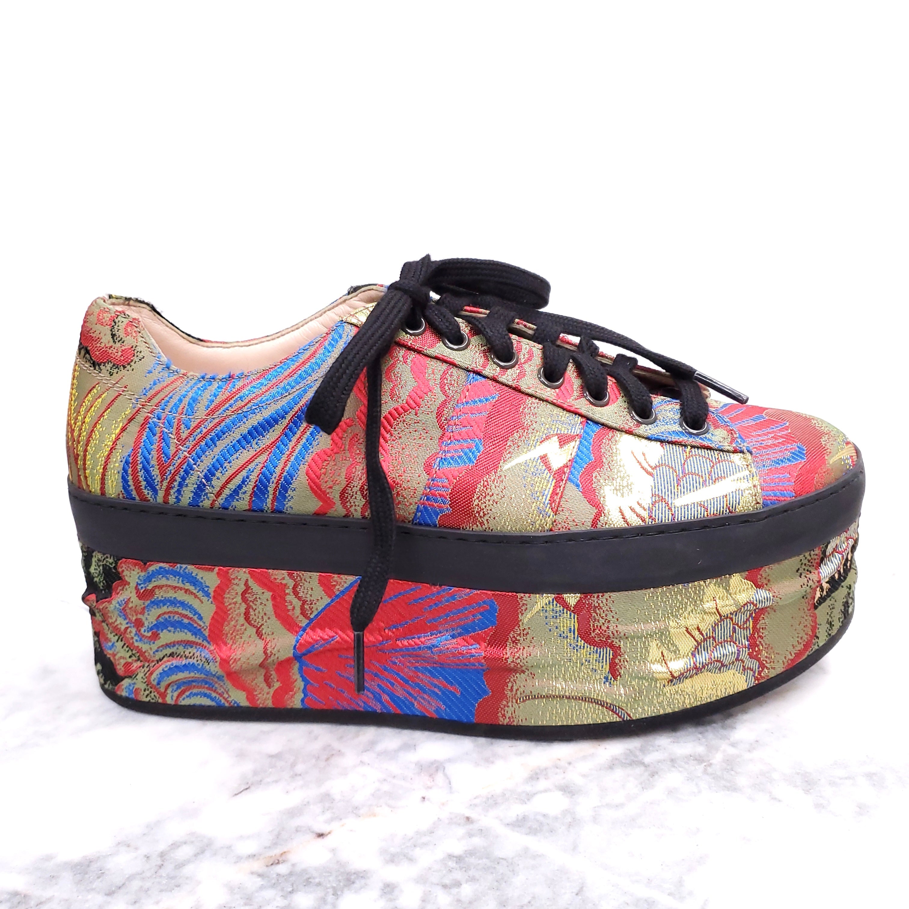 GUCCI PATTERN PLATFORM SNEAKERS - SIZE 39.5
