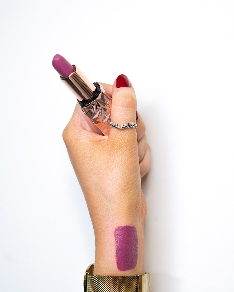 MOUTH OFF! Lipstick Lipped
