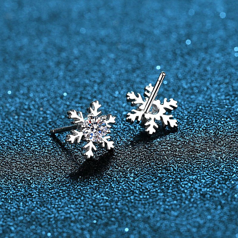 Pangama Snowflake Sparkle Moissanite Stud Earrings