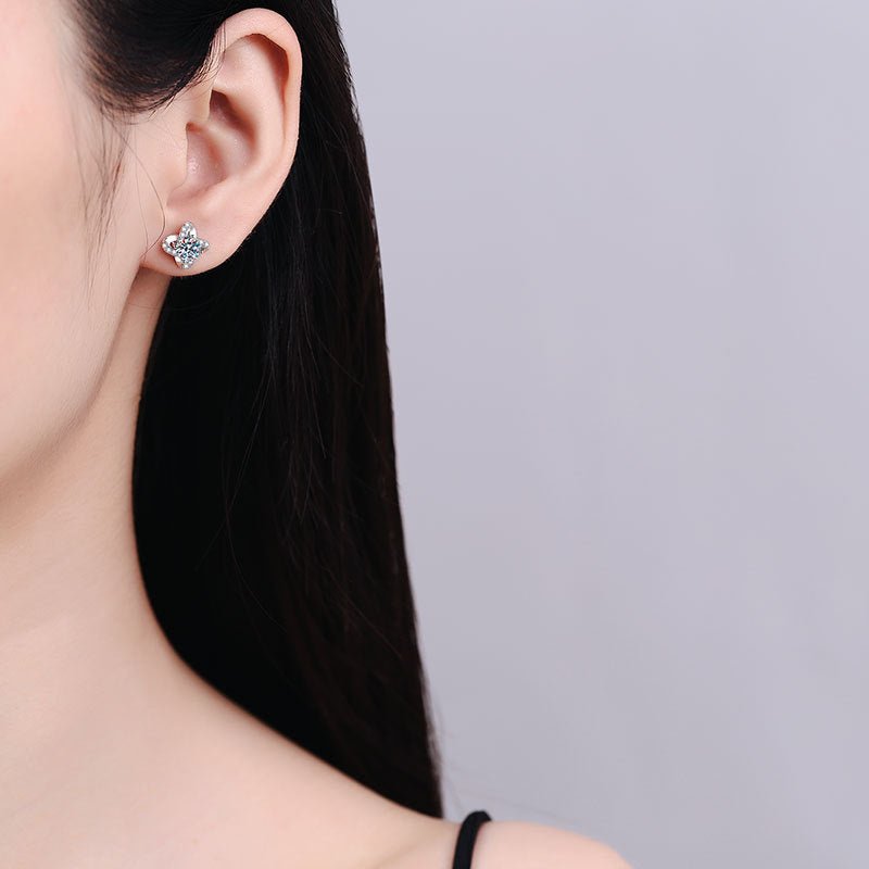 Pangama Starlight Bloom Moissanite Stud Earrings