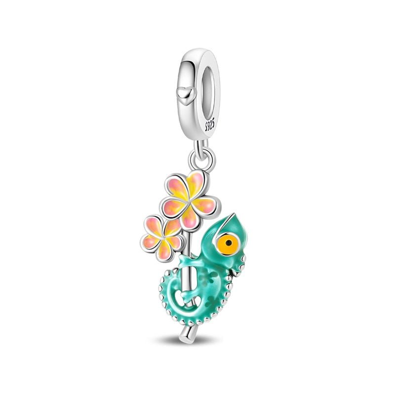 Temperature-Changing Chameleon & Flower Dangle Charm